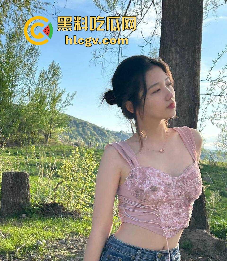 浙江财经大学清纯校花【李书妍】不雅视频外泄!分手渣男发泄心头恨,清纯女神变成床上的放荡婊!-3