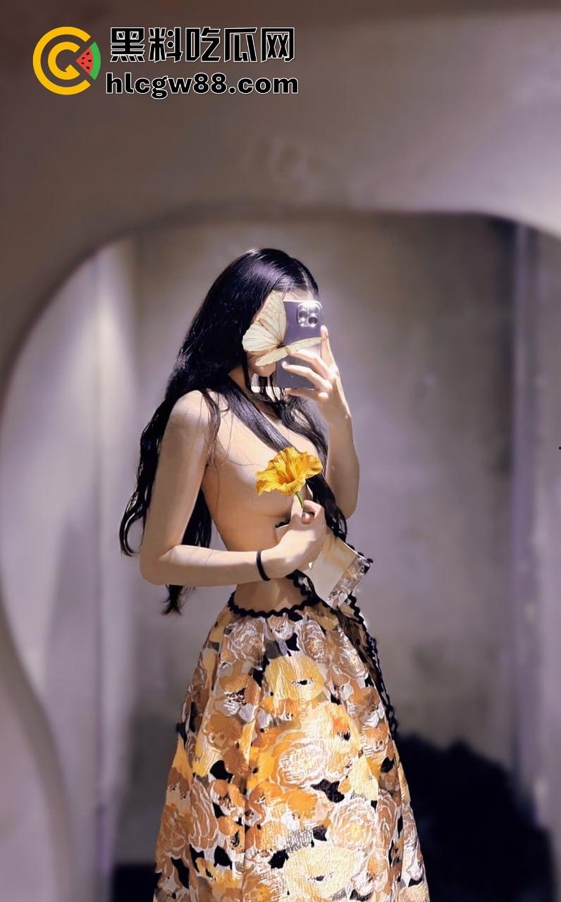 石家庄骨感御姐尤物【水冰月】黑丝勾魂,嫩白长腿夹爆鸡巴,金主无套狂插,骚洞白浆淌满地!-10