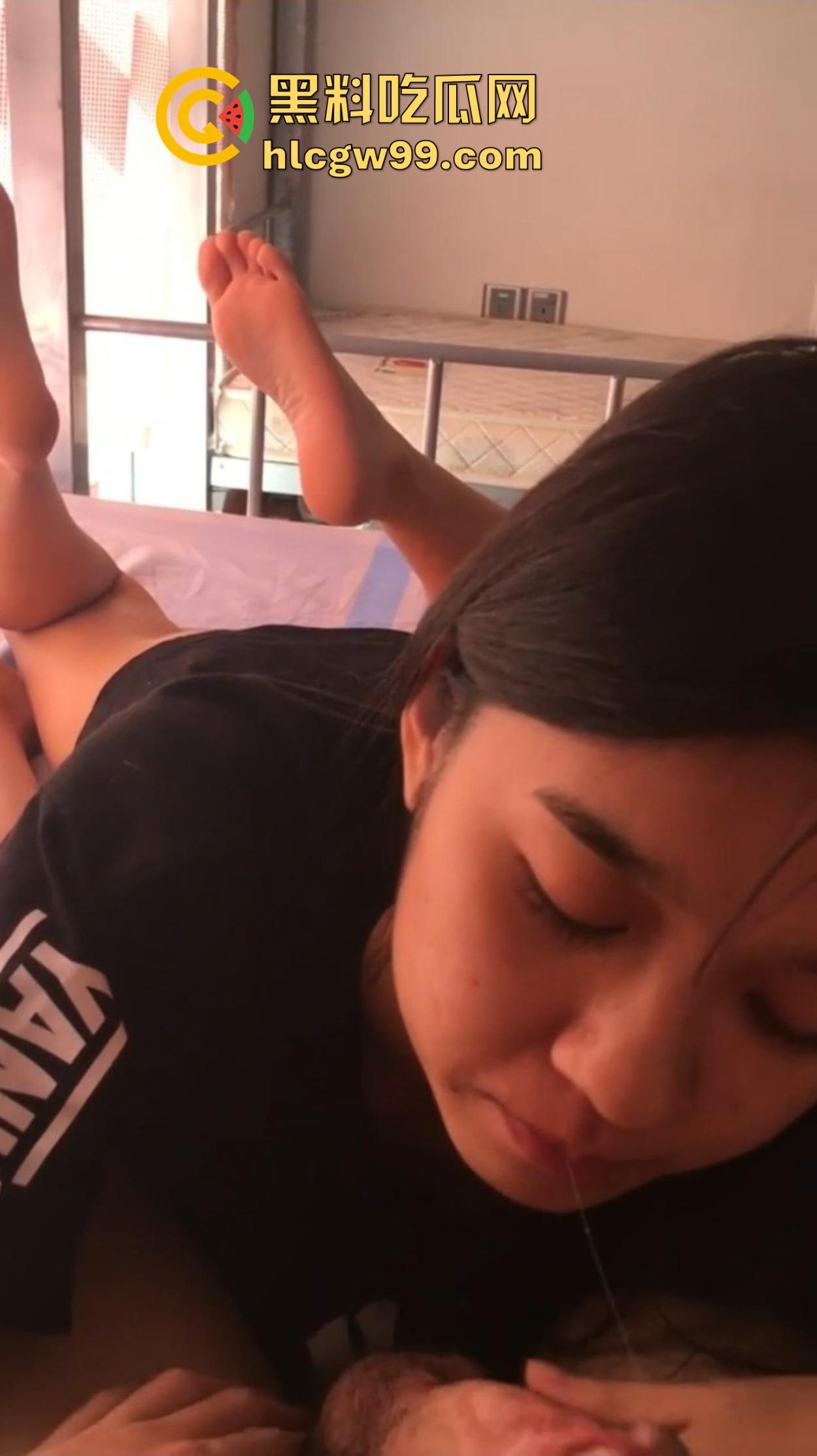 捆绑调教河北气质女大学生『孙珂儿』被金主包养成性奴,视频流出跪舔口爆吞精,娇喘着任人玩弄!-10