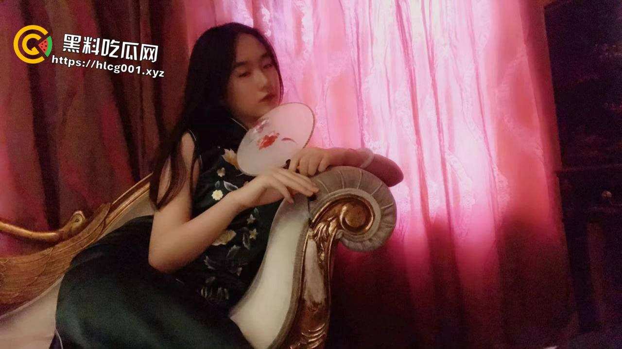 投稿爆料 网调南京音乐系反差母狗 自拍抠逼淫荡大学生 妥妥母狗一只-1