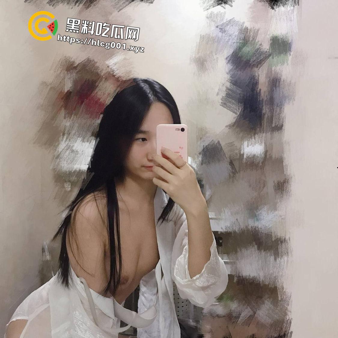 投稿爆料 网调南京音乐系反差母狗 自拍抠逼淫荡大学生 妥妥母狗一只-6