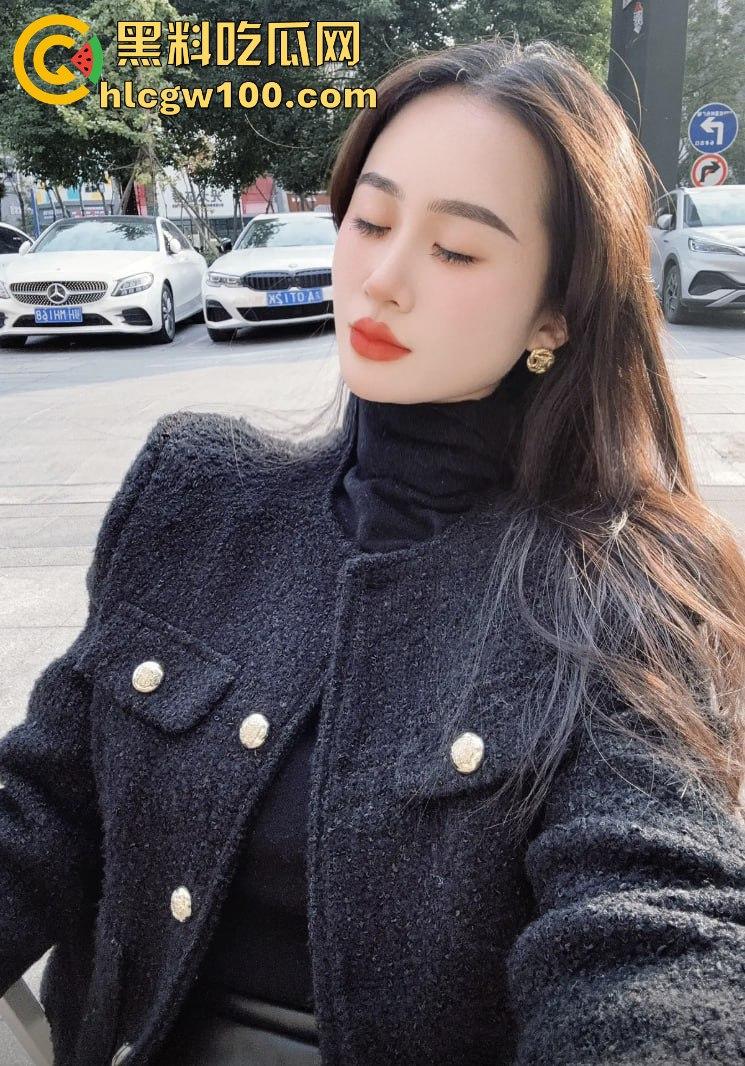 湖北荆门奶茶店茶颜悦色老板娘『吴浩然』出轨男店员，监控拍下偷吃舔逼全程，奶茶没火但骚操作把店送上热搜！-23