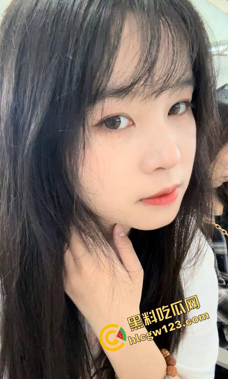 全公司都吃饭去了,只有我在工位被榨成豆腐脑,谁说办公室不能做爱?她一坐腿上直接开摸,肾保健逼我射!-10