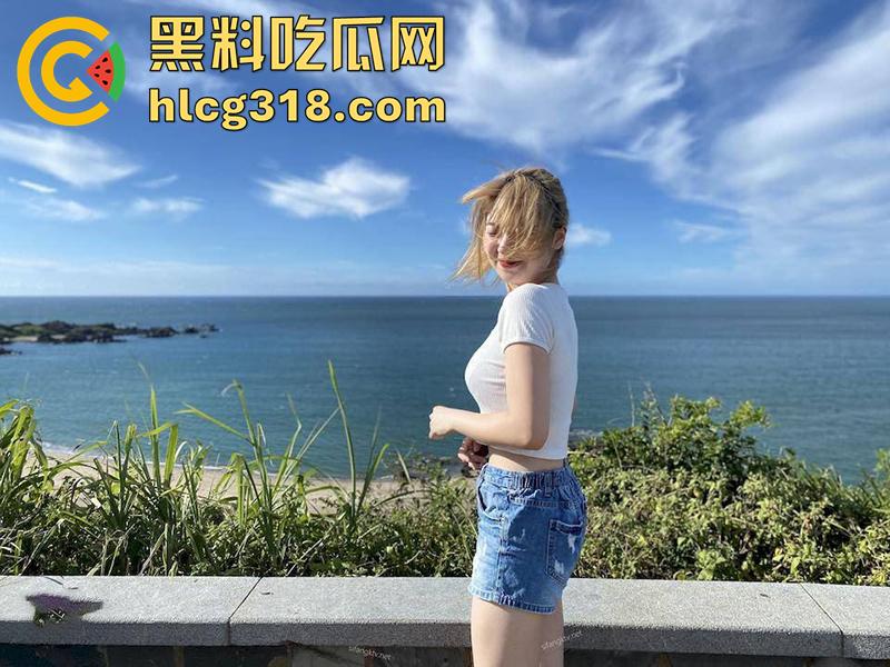 香港巨乳女同大学生【karin】,身材凹凸有致,奶大臀翘极致性感,和女友互舔鲍香艳无比!-2