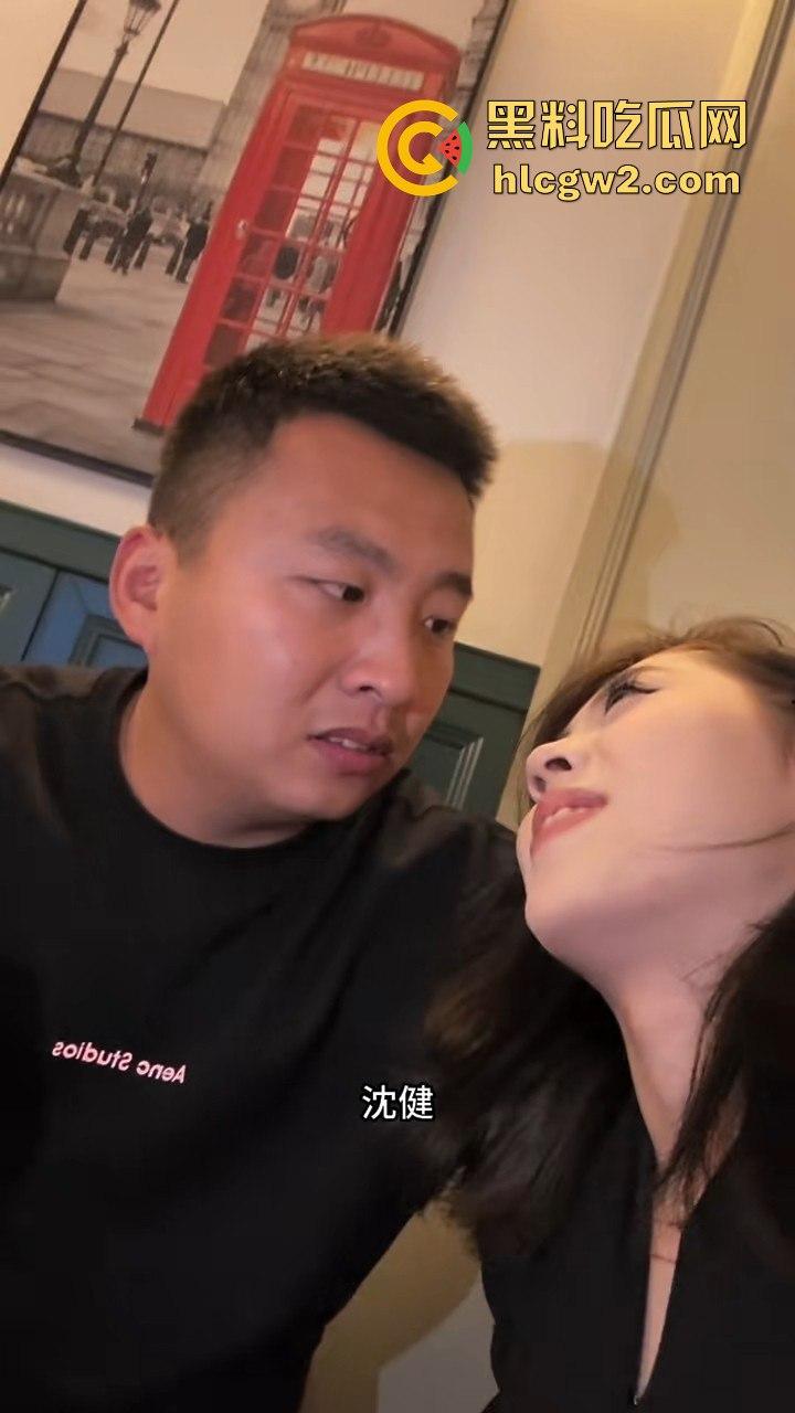 快手抖音网红【嫂子】被灌醉强上！视频流出，欲拒还迎的表情看得人撩人至极！独家爆料！-16