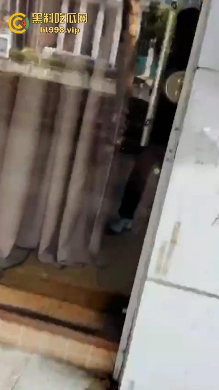 酒香不怕巷子深 小黑屋里藏野鸡 真实探店鸡店女性工作者赚钱的“辛苦历程”-3