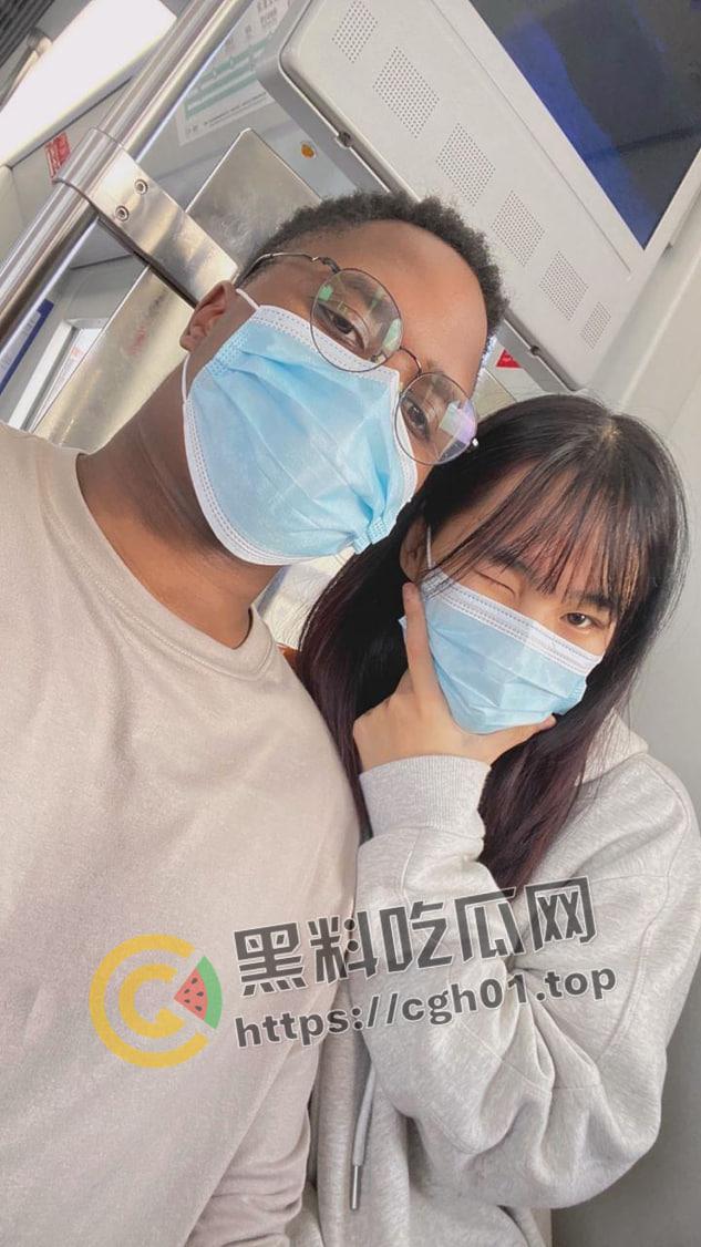 小仙女之光！杭州混圈媚黑婊勾搭上尼哥 朋友圈疯狂炫耀 抠逼视频被尼哥流出-4