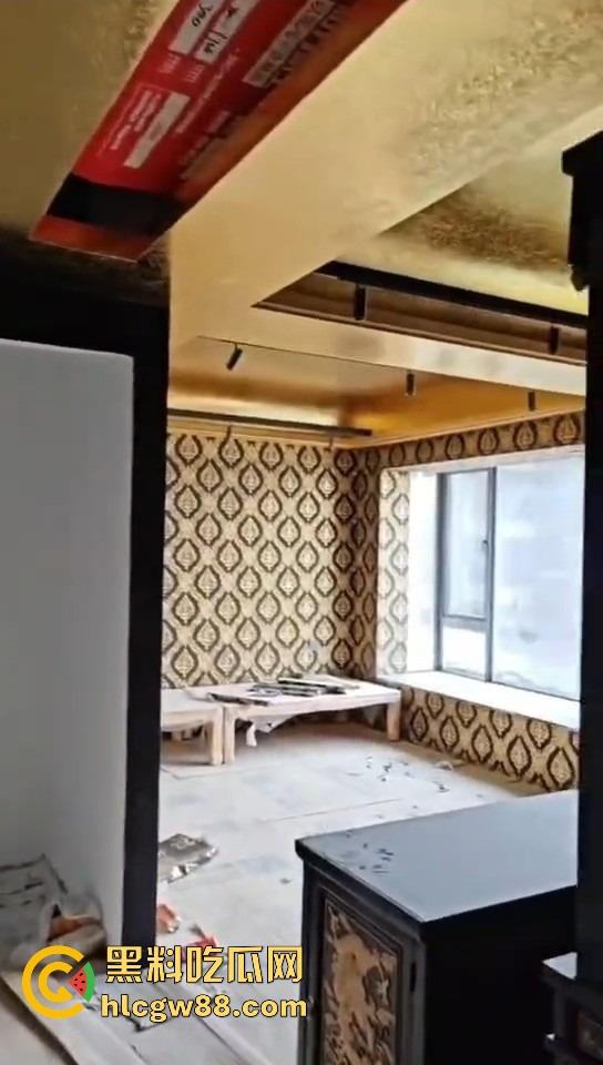 佛山小区惊现高端住宅墓园，业主直接把家改成骨灰堂，邻居吓得不敢回家，这TM谁顶得住？-17